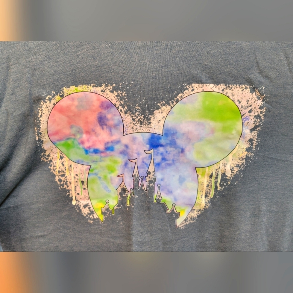 NWOT Disney Mickey Ears with Castle Unisex Tshirt - Size 3X